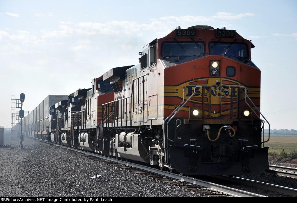 Intermodal cruises west